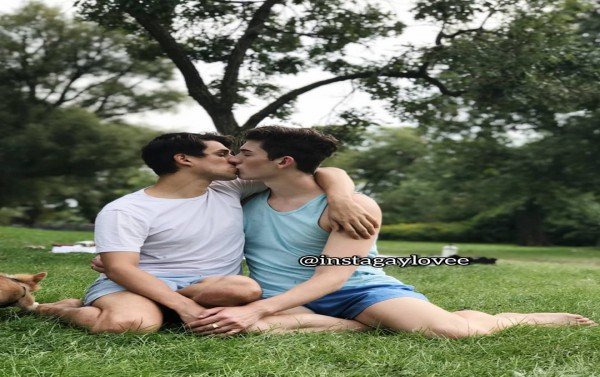 Skandal Video Bokep Gay Viral  KABUPATEN KEEROM